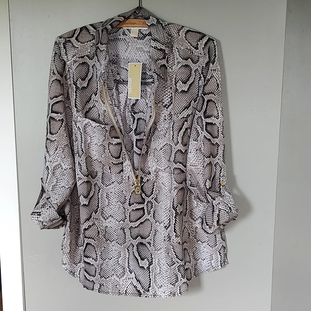 NWT! Michael Kors Logo Snake Print Zippered Blouse Foldover Sleeves - Picture 5 of 8